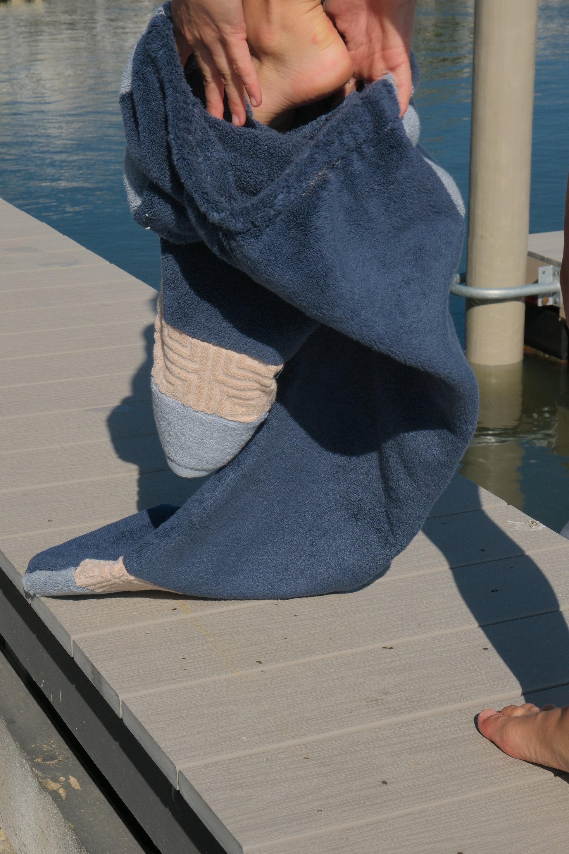 Shuckin'Oysters image 1